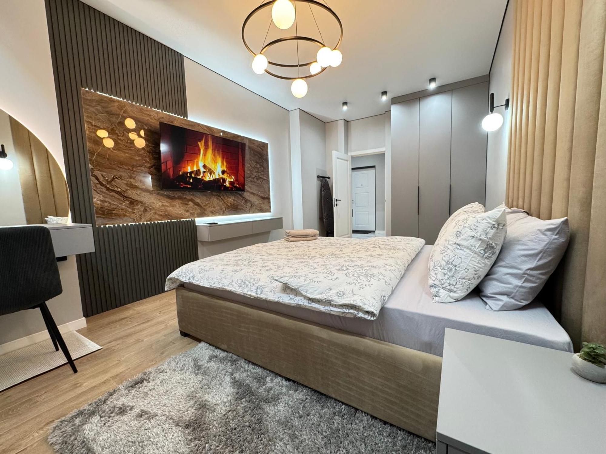 Two Bedroom Apartment In The Center, With Parking, Address Avram Iancu 32 Chişinǎu Buitenkant foto